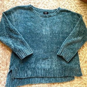 Blue velour pullover crew neck sweatshirt coverup